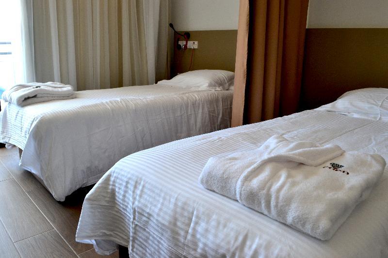 Tersephanou Eden Resort Wellness Rehabilitation מראה חיצוני תמונה